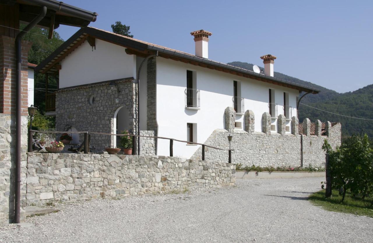 Borgo Di Corte - Alloggio Agrituristico Prestento Exterior photo
